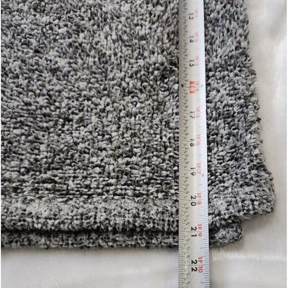 Faux Fur Cowl Neck Long Sleeve Sweater Gray Soft Cozy Women's Medium - Picture 12 of 12